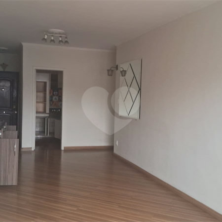 Apartamento à venda com 3 quartos, sendo 1 suíte,  em Cambuci, São Paulo, SP