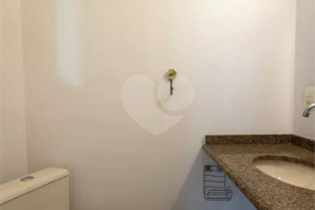 Sobrado à venda com 2 quartos em Vila São Pedro, São Paulo, SP