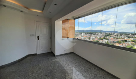 Apartamento à venda com 3 quartos, sendo 1 suíte,  em Santana, São Paulo, SP