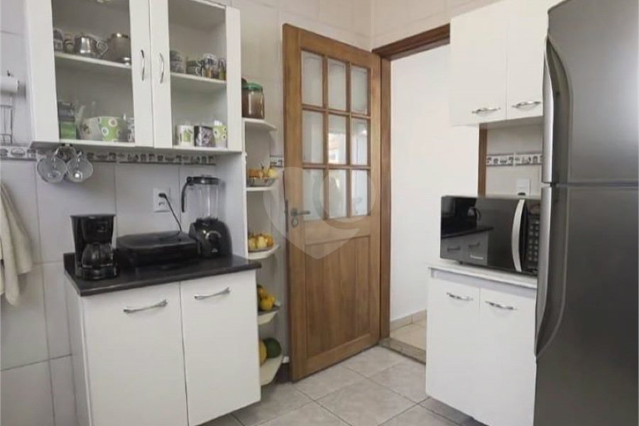 Casa à venda com 4 quartos, sendo 1 suíte, em Jabaquara, São Paulo, SP