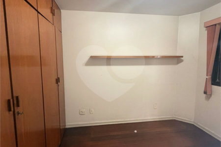 Apartamento à venda com 3 quartos, sendo 1 suíte, em Santana, São Paulo, SP