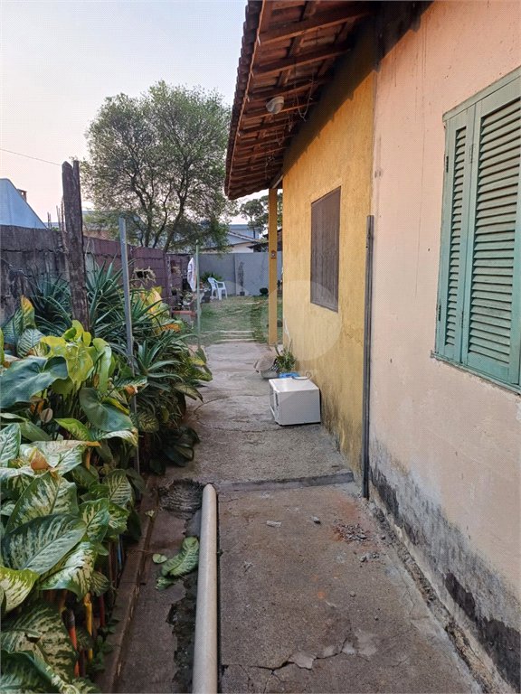 Casa à venda com 2 quartos em Vila Bernadotti, Mogi das Cruzes, SP