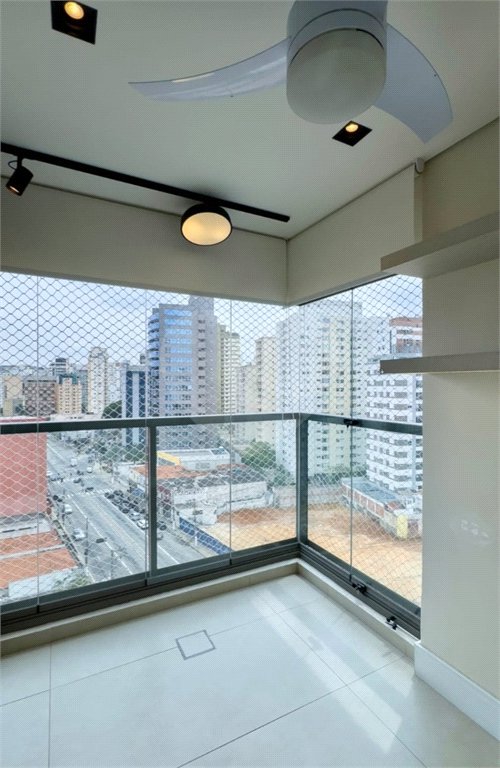 Apartamento à venda com 3 quartos, sendo 1 suíte, em Vila Olímpia, São Paulo, SP