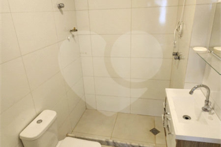 Apartamento à venda com 2 quartos em Praça da Bandeira, Rio de Janeiro, RJ