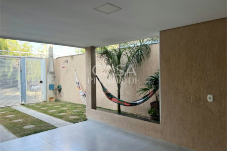 Sobrado à venda com 3 quartos, sendo 1 suíte, em Jardim Santa Marta, Sorocaba, SP