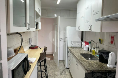 Apartamento à venda com 2 suítes em Vila Andrade, São Paulo, SP