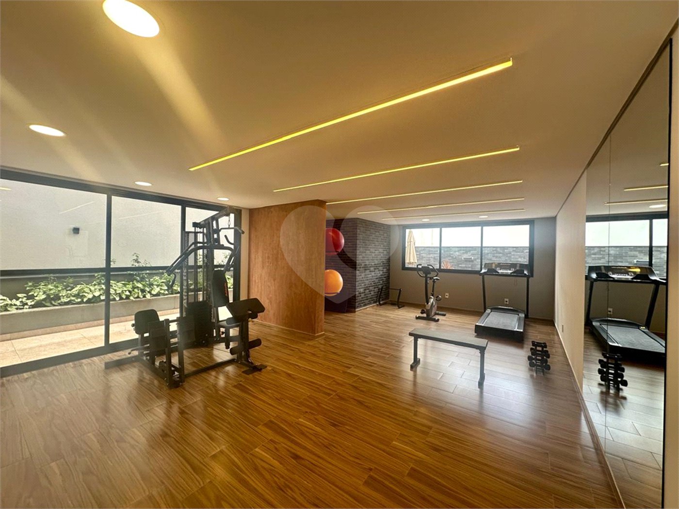 Apartamento à venda com 3 quartos, sendo 1 suíte,  em Chora Menino, São Paulo, SP