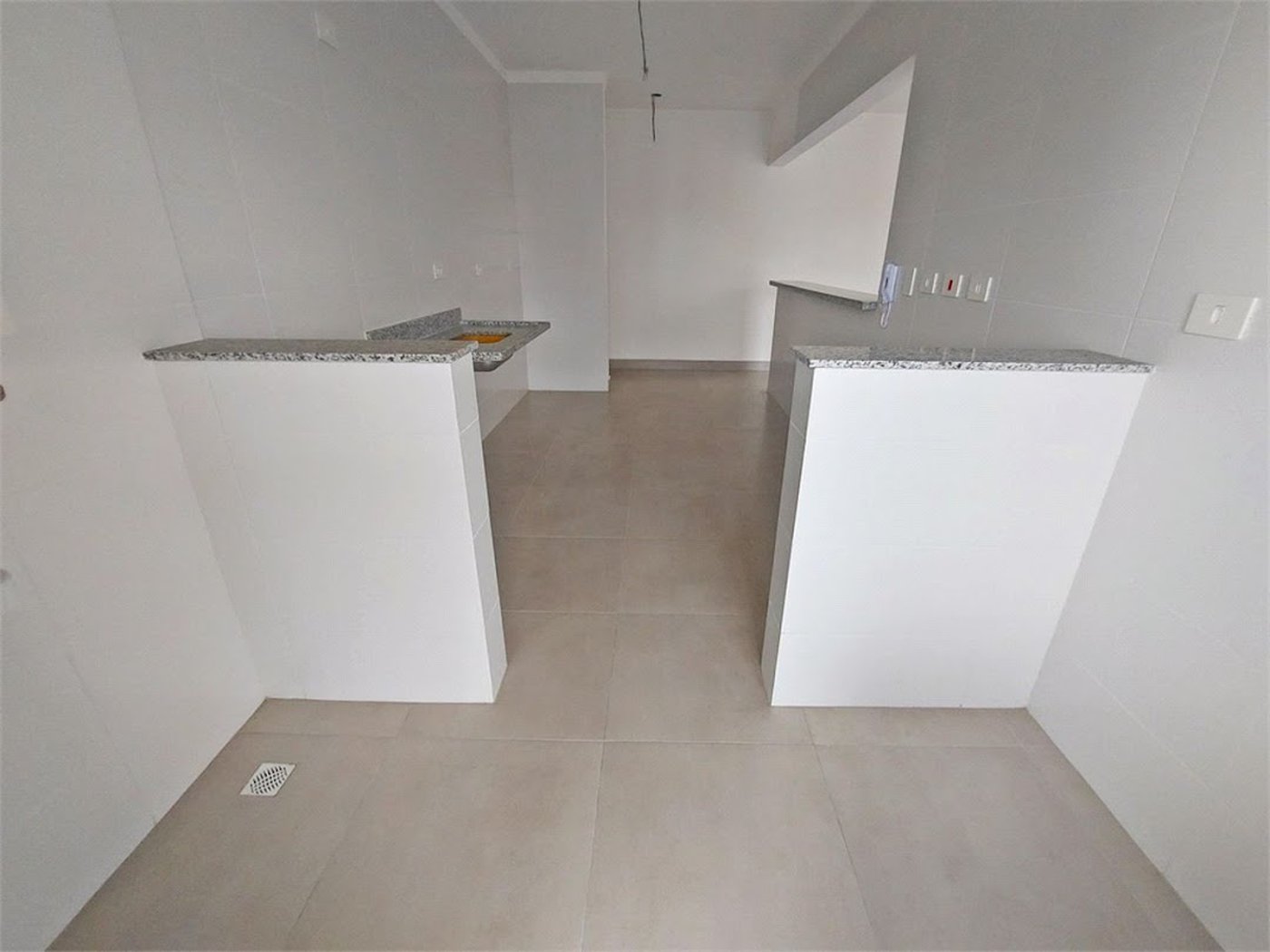 Apartamento Residencial à venda, Aviação, Praia Grande - AP0654.