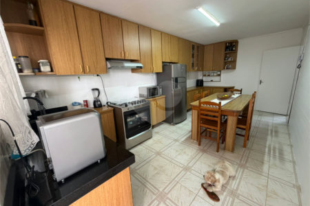 Casa à venda com 3 quartos em Parque Santo Antônio, Guarulhos, SP