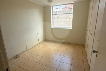 Apartamento à venda com 3 quartos, sendo 1 suíte, no Centro, Ribeirão Preto, SP