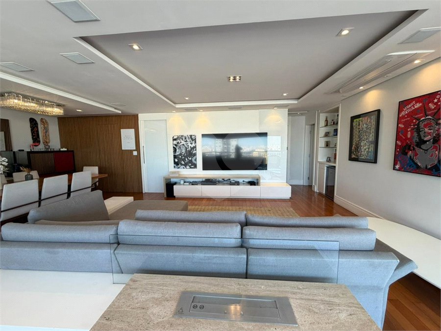 Apartamento à venda com 3 suítes em Santana, São Paulo, SP