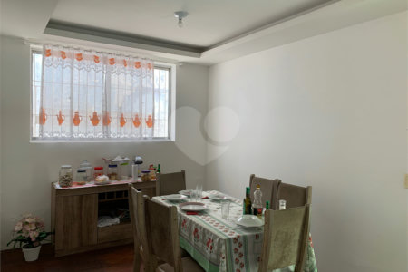 Casa à venda com 3 quartos, sendo 1 suíte, em Jardim Prudência, São Paulo, SP