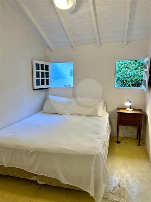 Casa à venda com 3 quartos em Ossos, Armação dos Búzios, RJ