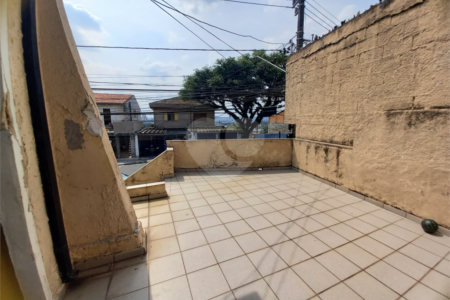 Casa Térrea à venda com 5 suítes em Vila Lageado, São Paulo, SP