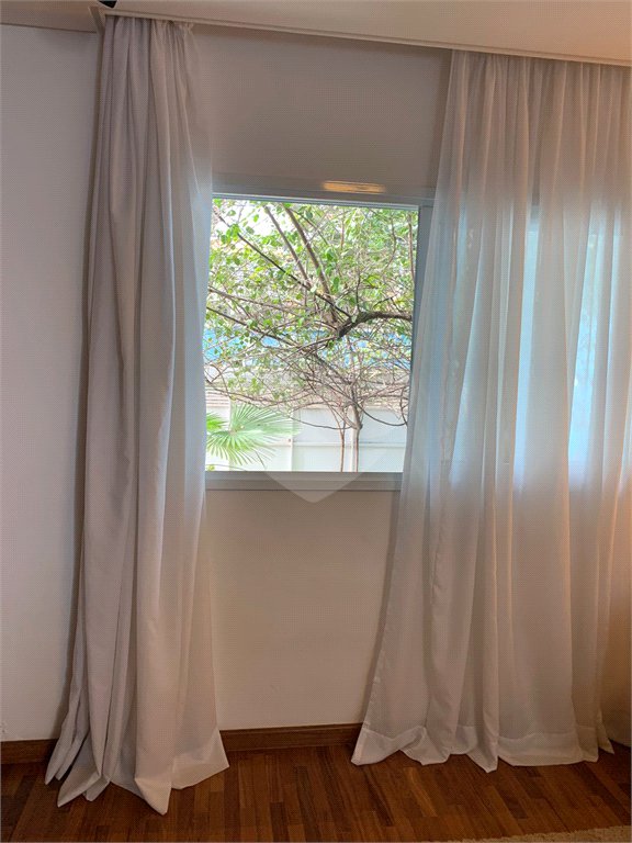 Casa à venda com 4 suítes em Santana, São Paulo, SP