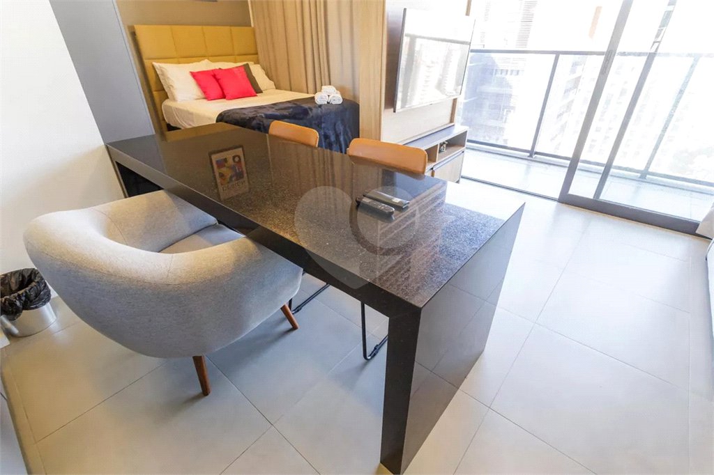 Apartamento à venda com 1 suíte em Vila Olímpia, São Paulo, SP