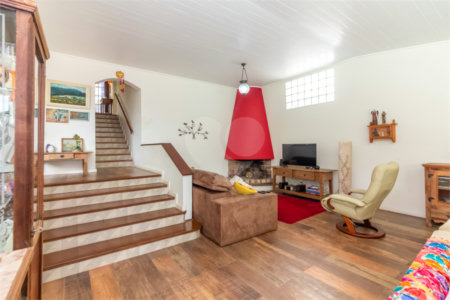 Casa à venda com 4 quartos, sendo 2 suítes, em Chácara Flora, São Paulo, SP