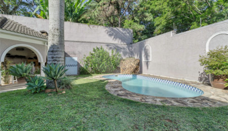 Casa à venda com 4 suítes em Interlagos, São Paulo, SP