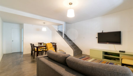 Sobrado à venda com 3 quartos, sendo 1 suíte,  em Cidade Monções, São Paulo, SP