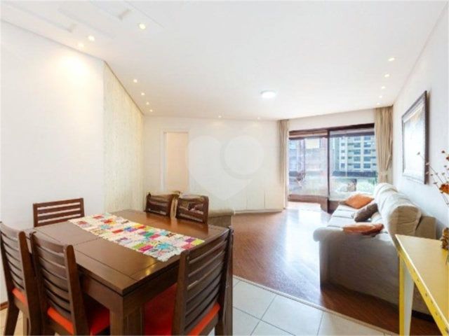 Apartamento à venda com 3 quartos, sendo 1 suíte,  em Vila Leopoldina, São Paulo, SP