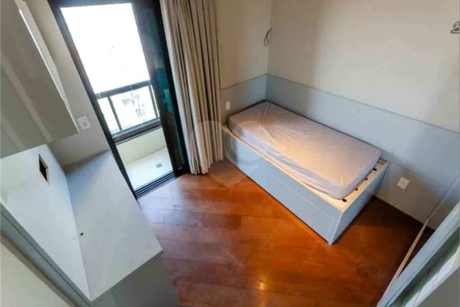 Duplex para alugar com 4 quartos, sendo 2 suítes, em Tremembé, São Paulo, SP