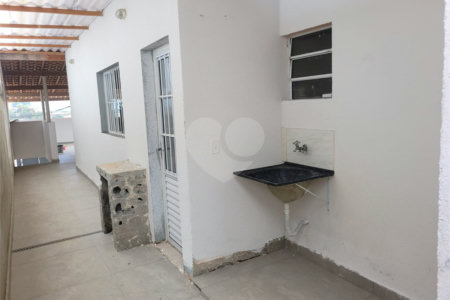 Casa à venda com 2 quartos em Vila São Paulo, Mogi das Cruzes, SP