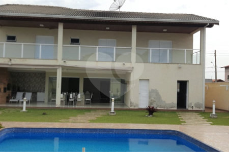 Casa à venda com 3 suítes no condomínio Parque Residencial Shambala 3, Atibaia - SP