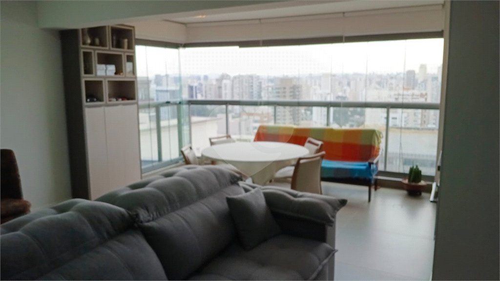 Apartamento à venda com 2 suítes em Brooklin, São Paulo, SP