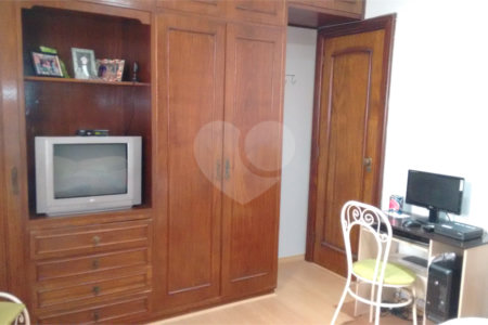 Casa de Vila à venda com 2 quartos em Granja Julieta, São Paulo, SP