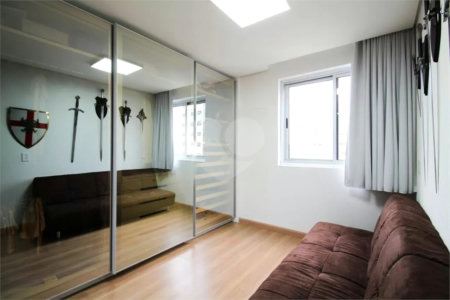 Apartamento para alugar com 3 quartos, sendo 1 suíte, em Itaim Bibi, São Paulo, SP