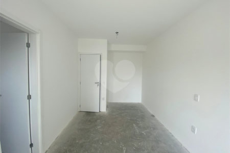 Apartamento à venda com 2 suítes em Pinheiros, São Paulo, SP