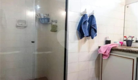 Apartamento à venda com 3 quartos, sendo 1 suíte,  em Perdizes, São Paulo, SP
