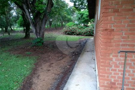Sítio à venda com 5 suítes no Centro, Araçoiaba da Serra, SP