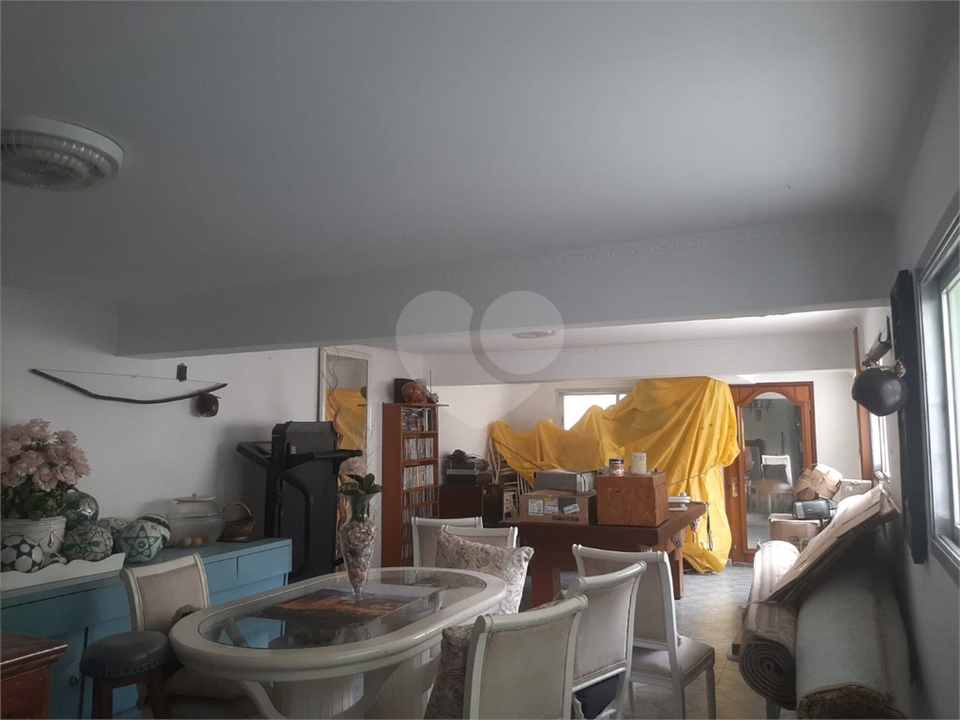 Sobrado à venda com 4 quartos, sendo 2 suítes, em Tremembé, São Paulo, SP