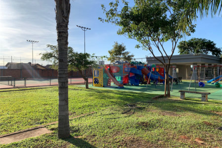 Casa à venda com 3 suítes no condomínio Alto Dos Ipês, Três Lagoas - MS