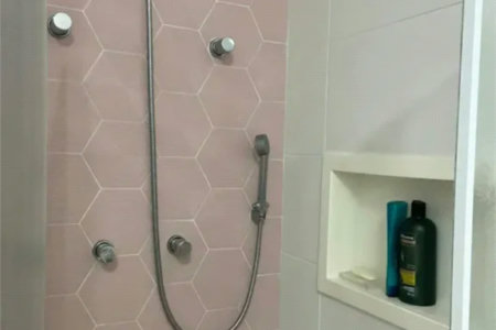 Casa à venda com 3 quartos, sendo 1 suíte, no condomínio Villas de São Francisco I, São Paulo - SP