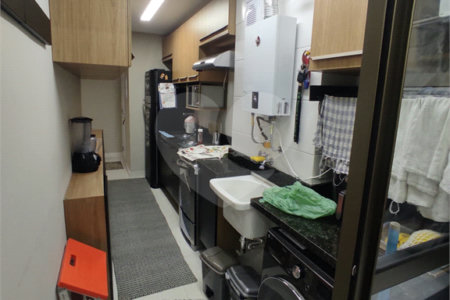 Apartamento à venda com 3 quartos, sendo 2 suítes, em Barra Funda, São Paulo, SP