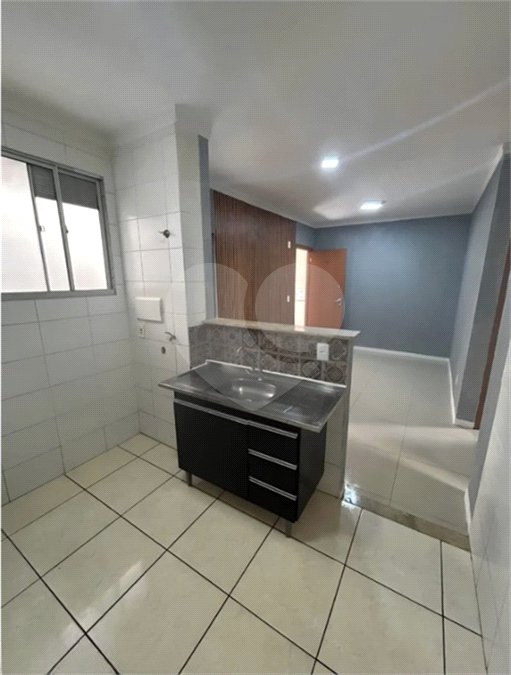 Apartamento à venda com 2 quartos em Olaria, Salto, SP