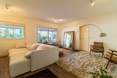 Apartamento à venda com 3 suítes em Vila Mascote, São Paulo, SP