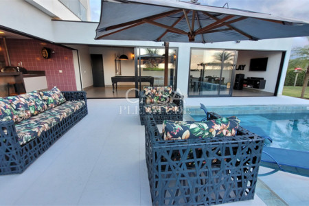 Casa em condomínio à venda ou para alugar com 5 suítes em Agrovila Caic, Porto Feliz, SP