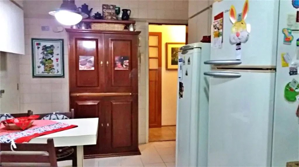 Apartamento à venda com 3 quartos, sendo 1 suíte, em Vila Andrade, São Paulo, SP