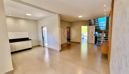 Casa à venda com 4 quartos, sendo 1 suíte,  no condomínio Villagio Milano, Sorocaba - SP