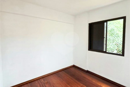 Apartamento à venda com 2 quartos em Parada Inglesa, São Paulo, SP