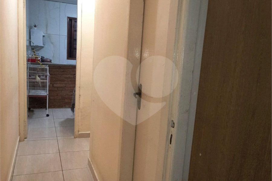 Sobrado à venda com 2 quartos em Tremembé, São Paulo, SP
