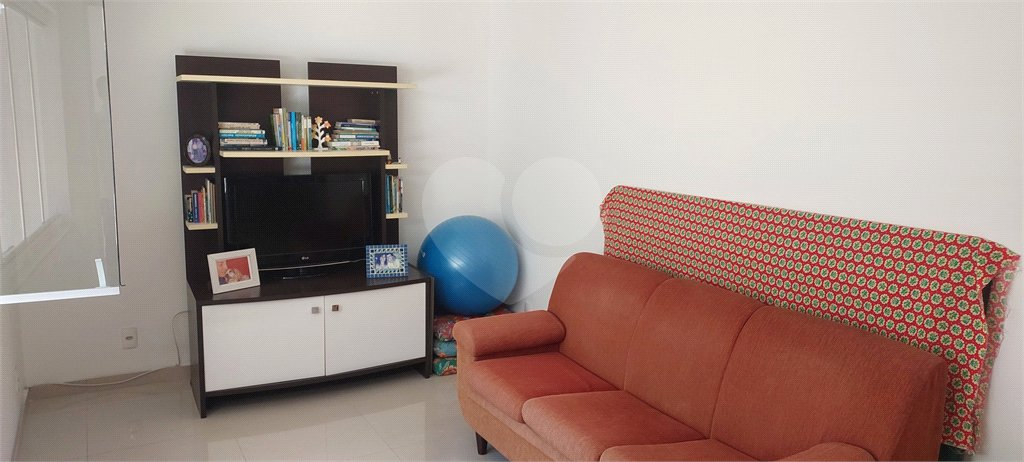 Casa de Vila à venda com 3 quartos, sendo 1 suíte,  em Tijuca, Rio de Janeiro, RJ