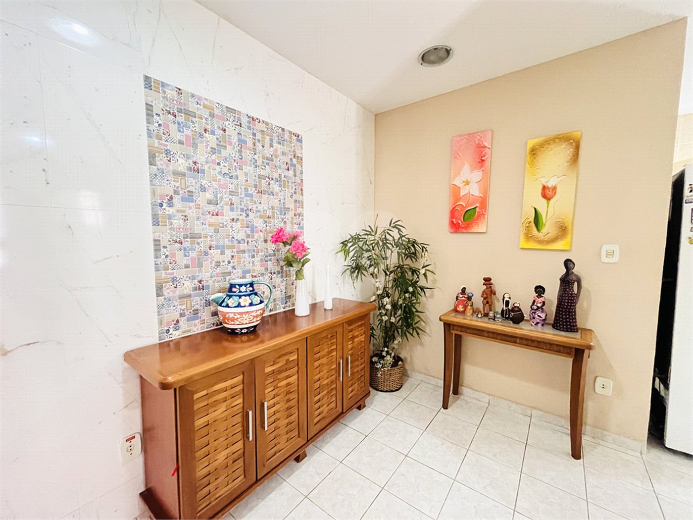 Casa à venda com 3 quartos, sendo 1 suíte, em Campo Grande, Rio de Janeiro, RJ