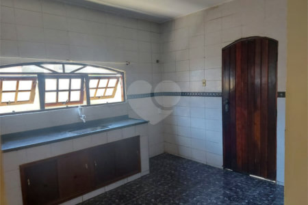 Casa à venda com 3 quartos, sendo 1 suíte, em Campo Grande, Rio de Janeiro, RJ