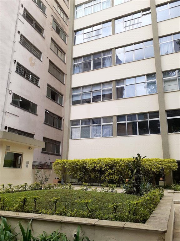 Apartamento à venda com 3 quartos, sendo 1 suíte, em Jardim Paulista, São Paulo, SP