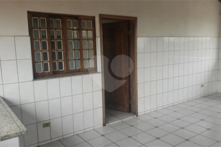Sobrado à venda ou para alugar com 4 quartos, sendo 2 suítes, em Vila Congonhas, São Paulo, SP