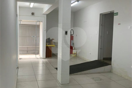 Salão à venda ou para alugar com 1 suíte, em Jardim América, Sorocaba, SP